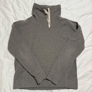 Lululemon Gray Women's Sweater